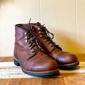 Red Wing Women’s Heritage Iron Rangers in Amber Size 8